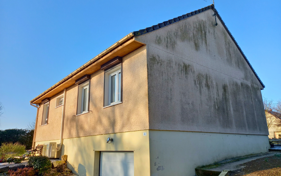 Isolation thermique par l’extérieur de trois façades d’une maison Phénix - avant