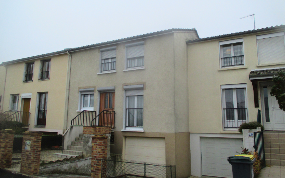 Rénovation énergétique performante et modernisation complète de l’habitation - avant