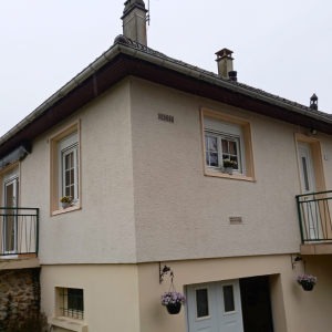 Rénovation d’une isolation extérieure avec une finition en enduit mince RPE - avant
